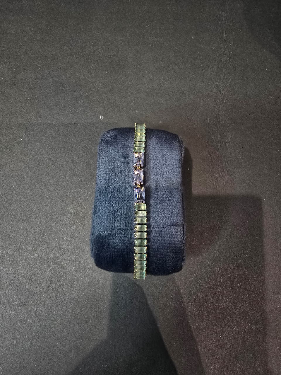 Green Bracelet for Girls – Trendy Fashion Jewelry & Stylish Accessory