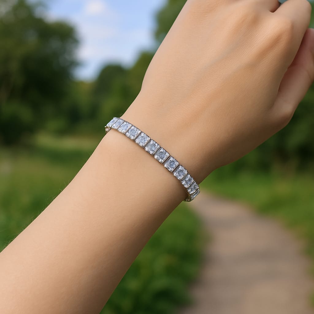 Girls Bracelet with Diamond Cuts – Elegant Sparkling Fashion Jewelry