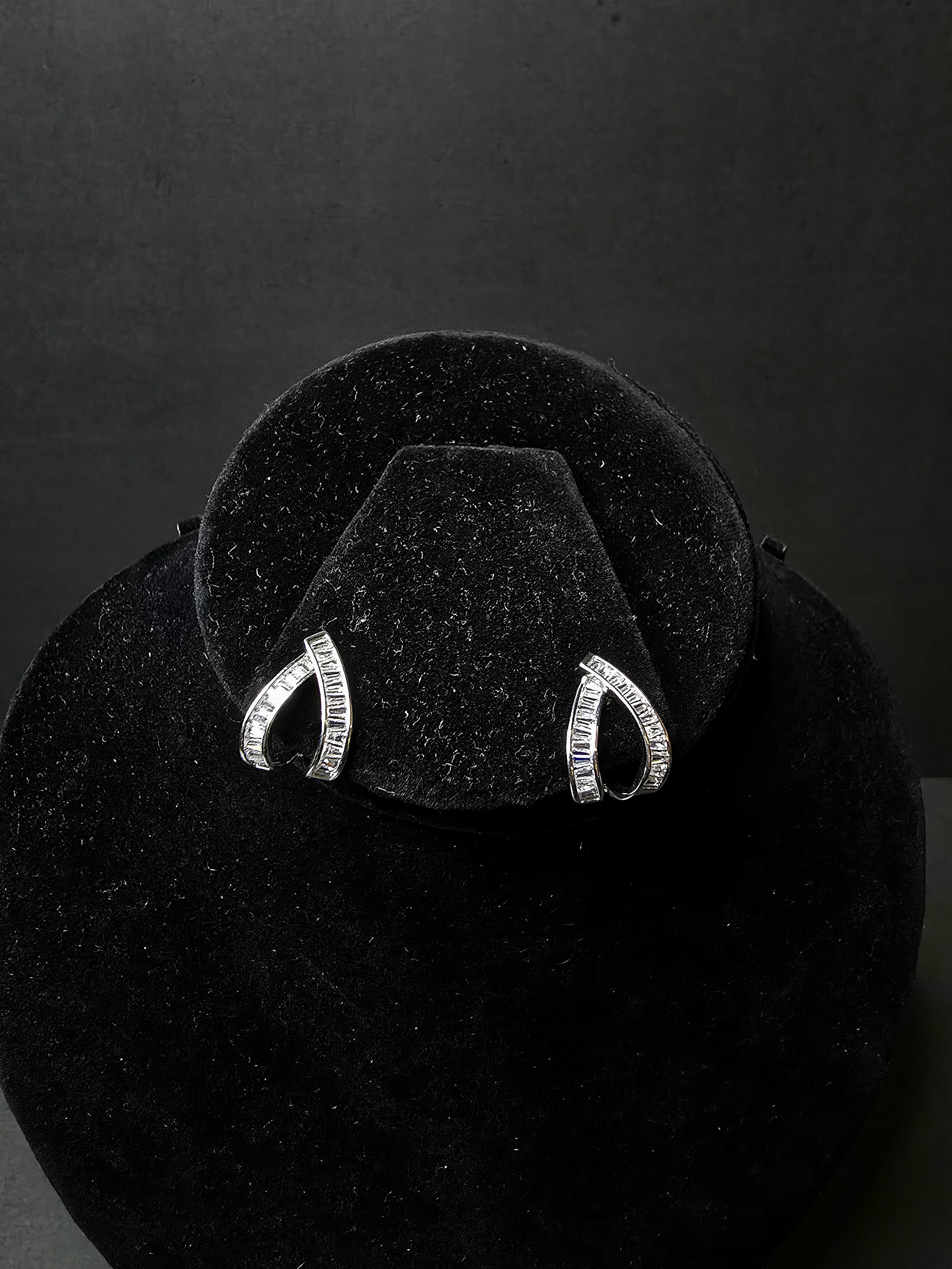 Earrings for Girls – Stylish Elegant Jewelry for Daily Wear & Parties